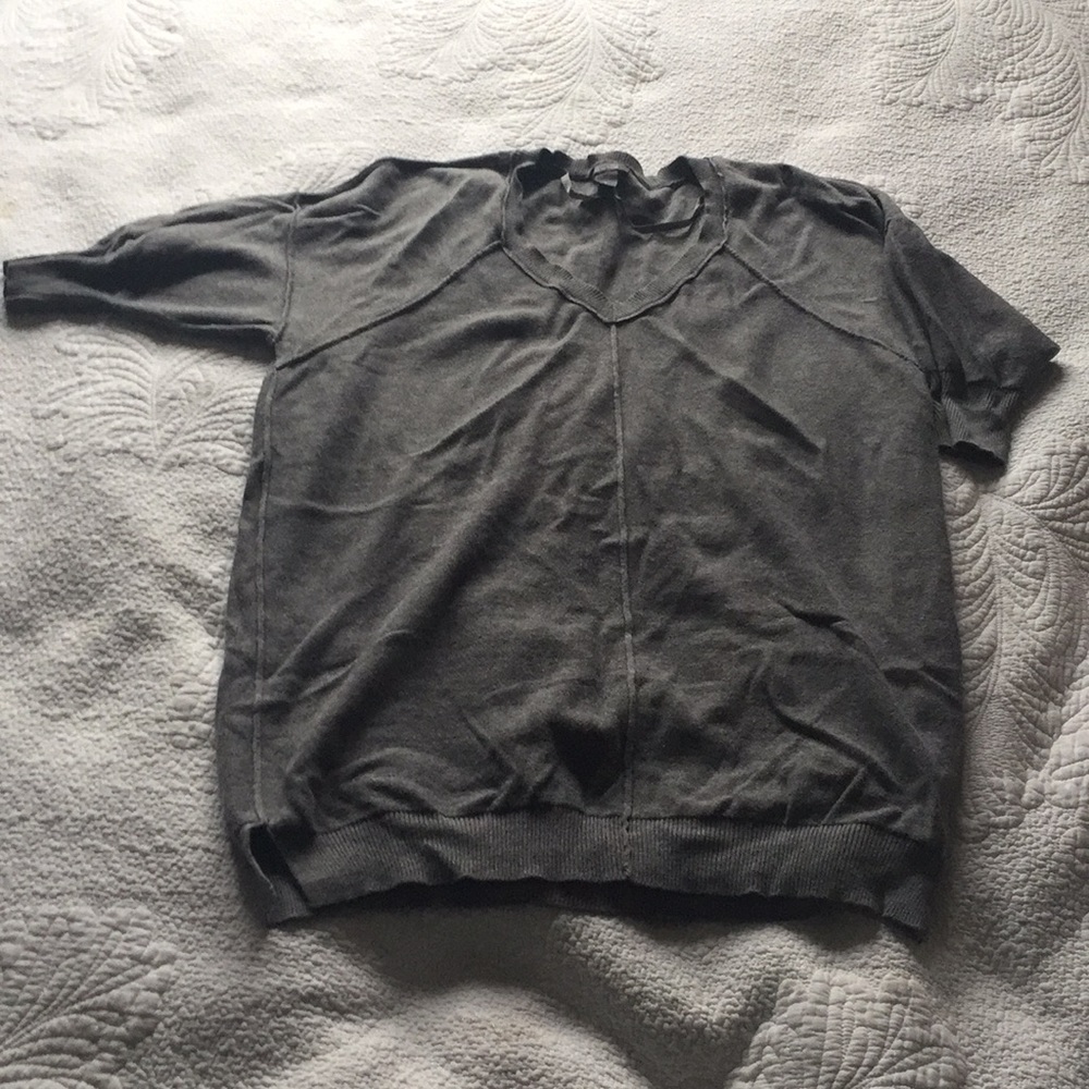 Kenneth Cole Reaction Size Small Gray Sweater Top